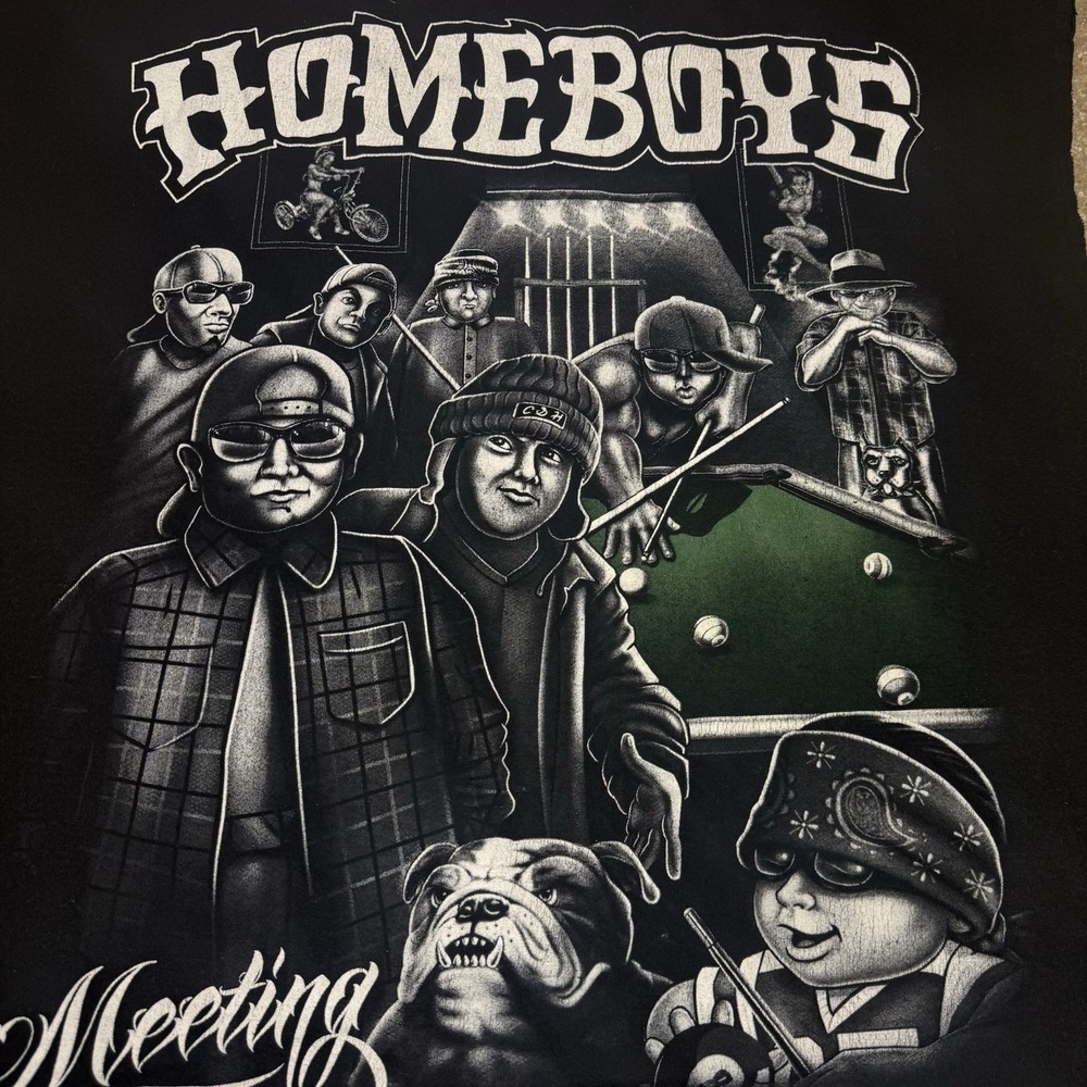 Home Boys Meeting Playing Pool With Bulldog Size XXL